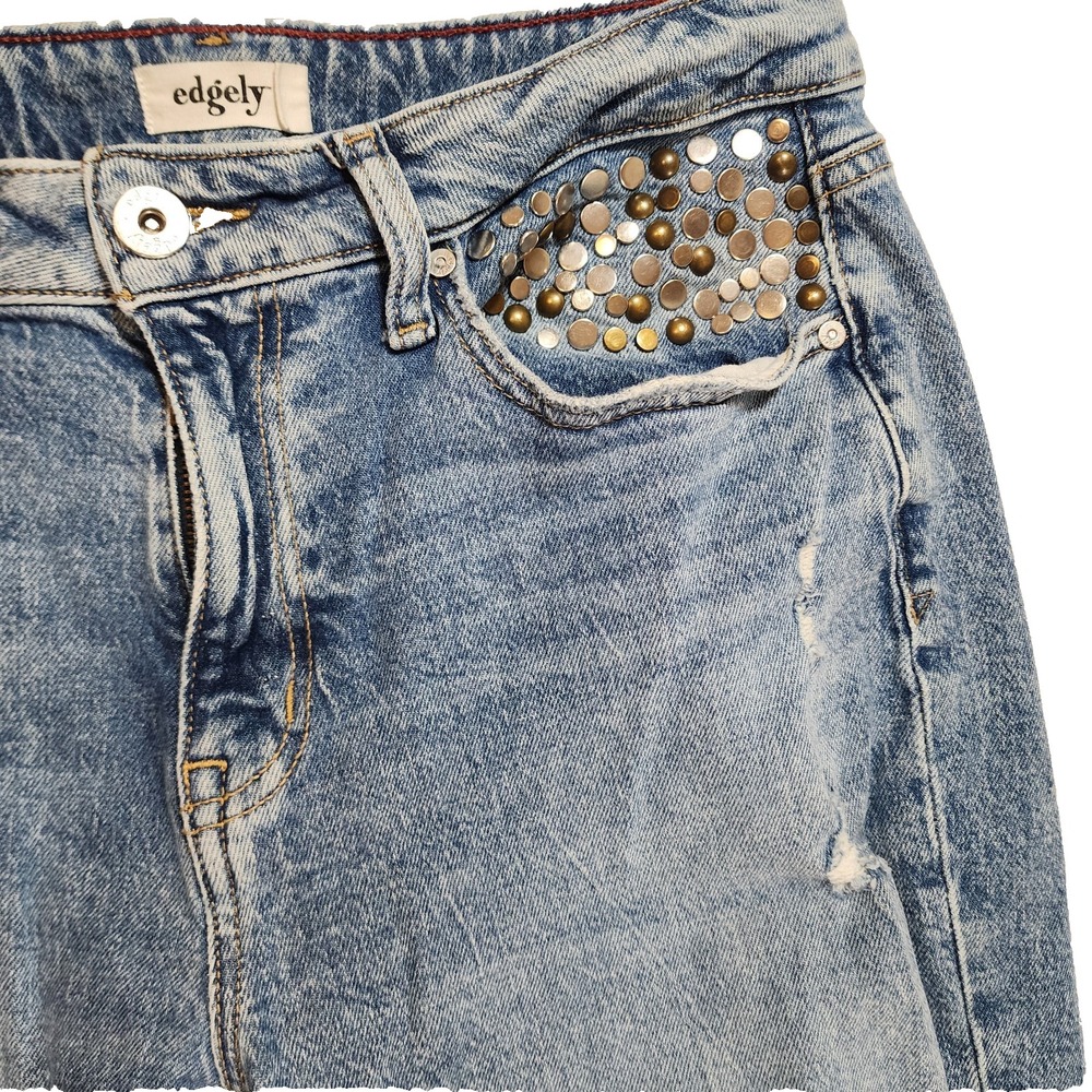 Edgely 90's High Rise Taper Studded Distressed Womens 10 Short Jeans - Picture 4 of 11